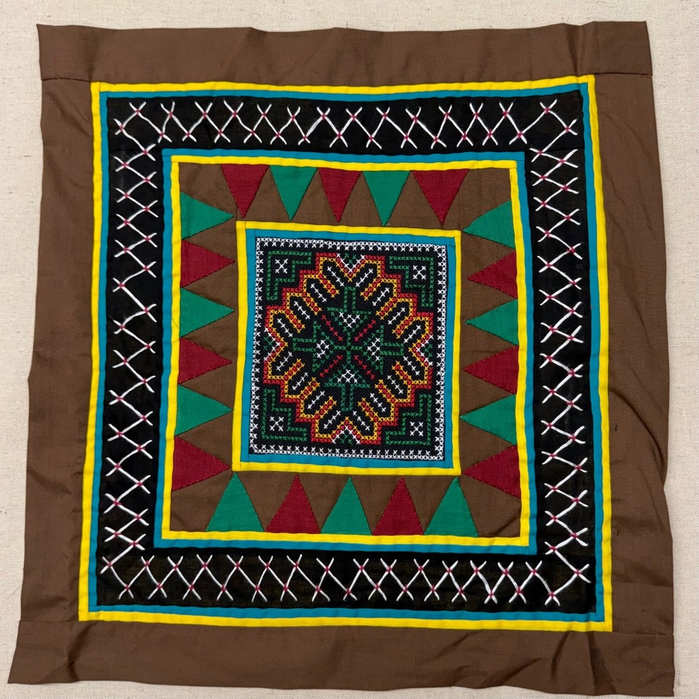 Vintage Hmong Paj Ntaub Hand Embroidered Textile‎ Cross Stitch Applique 15x15